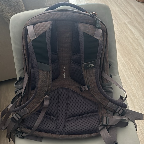 North face bookbag - Picture 2 of 3